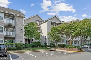 14313 Climbing Rose Way, Centreville, VA 20121 - Photo 2
