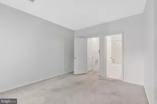 14313 Climbing Rose Way, Centreville, VA 20121 - Photo 16