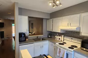 2815 Lee Landing Ct, Falls Church, VA 22043 - Photo 2