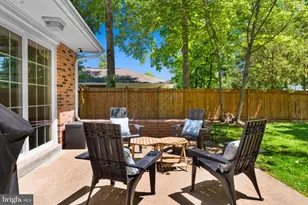 14711 Carlbern Dr, Centreville, VA 20120 - Photo 30