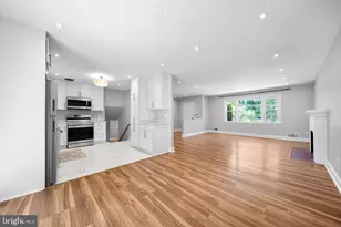 14711 Carlbern Dr, Centreville, VA 20120 - Photo 6