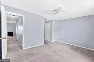 12110 Green Leaf Ct, Fairfax, VA 22033 - Photo 28