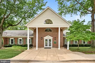 12110 Green Leaf Ct, Fairfax, VA 22033 - Photo 40