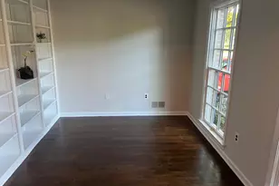 1197 Meadow Green Ln, McLean, VA 22102 - Photo 18
