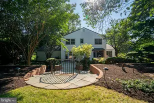 1197 Meadow Green Ln, McLean, VA 22102 - Photo 52