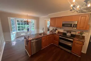 1197 Meadow Green Ln, McLean, VA 22102 - Photo 20