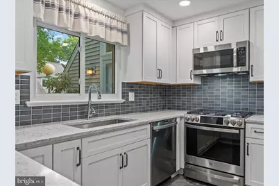 1428 Yellowwood Court, Reston, VA 20190 - Photo 1