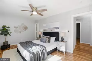 5910 Prince James Dr, Springfield, VA 22152 - Photo 16
