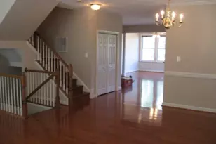 4041 Royal Lytham Dr, Fairfax, VA 22033 - Photo 8