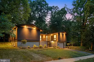 4304 Ann Fitz Hugh Dr, Annandale, VA 22003 - Photo 2