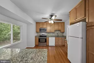 2422 Ivywood Rd, Reston, VA 20191 - Photo 18