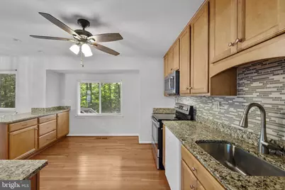 2422 Ivywood Road, Reston, VA 20191 - Photo 24