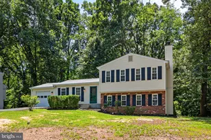 2422 Ivywood Rd, Reston, VA 20191 - Photo 2