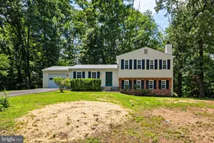 2422 Ivywood Rd, Reston, VA 20191 - Photo 4