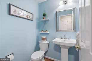 1498 Powells Tavern Pl, Herndon, VA 20170 - Photo 18