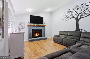1498 Powells Tavern Pl, Herndon, VA 20170 - Photo 14