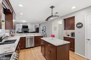 1498 Powells Tavern Pl, Herndon, VA 20170 - Photo 12