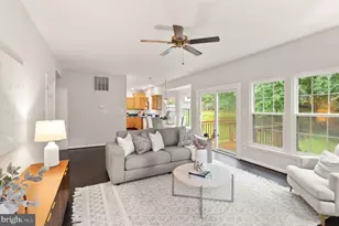 8930 Jameson St, Lorton, VA 22079 - Photo 10
