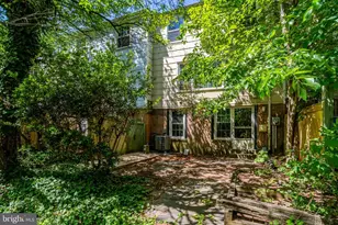 8127 Pinelake Ct, Alexandria, VA 22309 - Photo 52