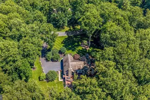 10120 Walker Lake Dr, Great Falls, VA 22066 - Photo 88