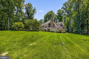 10120 Walker Lake Dr, Great Falls, VA 22066 - Photo 92