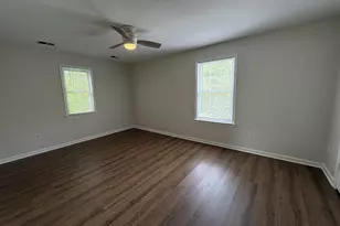 4305 Pleasant Valley Rd, Chantilly, VA 20151 - Photo 12