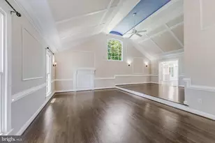 10520 Hunting Crest Ln, Vienna, VA 22182 - Photo 10