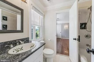 10520 Hunting Crest Ln, Vienna, VA 22182 - Photo 46