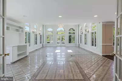 10520 Hunting Crest Lane, Vienna, VA 22182 - Photo 14