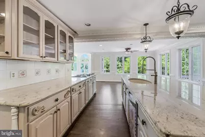 10520 Hunting Crest Lane, Vienna, VA 22182 - Photo 24