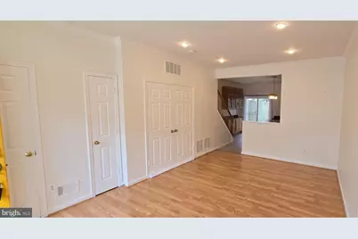 2436 Old Farmhouse Court, Herndon, VA 20171 - Photo 2