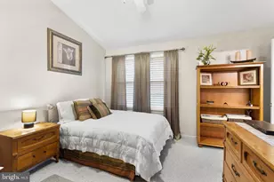 8202 Crossbrook Ct, Lorton, VA 22079 - Photo 12