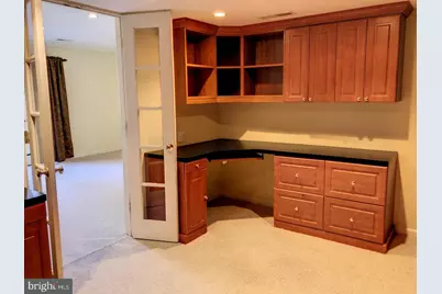 7412 Hallcrest Drive, McLean, VA 22102 - Photo 14