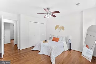 5422 Bromyard Ct, Burke, VA 22015 - Photo 22