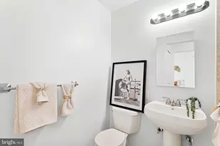 5422 Bromyard Ct, Burke, VA 22015 - Photo 26