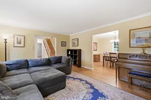 8900 Queen Elizabeth Blvd, Annandale, VA 22003 - Photo 4