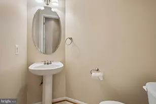 9063 Galvin Ln, Lorton, VA 22079 - Photo 12