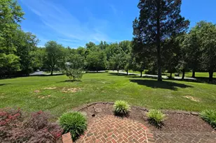 6251 Woodfair Dr, Fairfax Station, VA 22039 - Photo 4