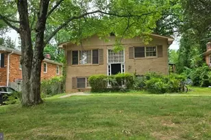 1646 La Salle Ave, McLean, VA 22102 - Photo 2