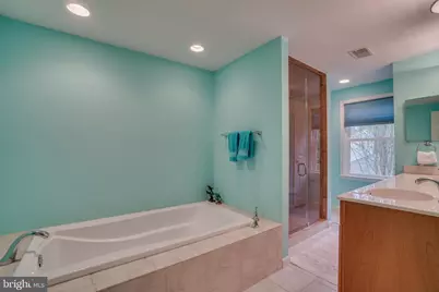 12601 Bayou Drive, Herndon, VA 20170 - Photo 22