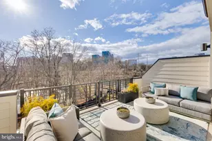 11585 Patriotic Ln, Reston, VA 20190 - Photo 32