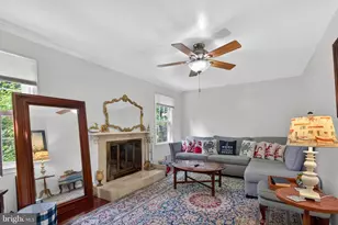 8815 Newport Ct, Springfield, VA 22153 - Photo 10