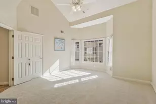 8847 Ashgrove House Ln, Vienna, VA 22182 - Photo 18