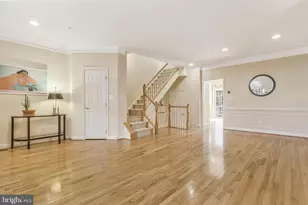 8847 Ashgrove House Ln, Vienna, VA 22182 - Photo 6