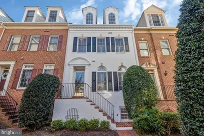 8847 Ashgrove House Lane, Vienna, VA 22182 - Photo 2