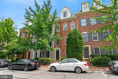 8814 Hunting Lodge Court, Vienna, VA 22182 - Photo 2