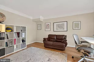 8814 Hunting Lodge Ct, Vienna, VA 22182 - Photo 8