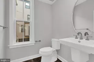 13041 Hattontown Square, Herndon, VA 20171 - Photo 20