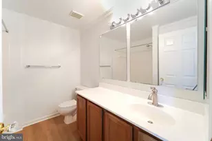 5718 Croatan Ct, Centreville, VA 20120 - Photo 36