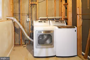 5718 Croatan Ct, Centreville, VA 20120 - Photo 28